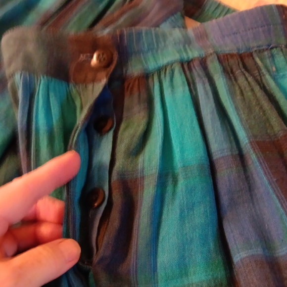 Teal and Navy Blue Plaid Pleated Midi Skirt - Picture 6 of 6